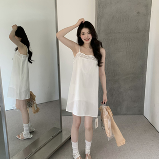 grapestone 葡萄籽-韩国欧尼同款蕾丝拼接宽松吊带裙连衣裙26580