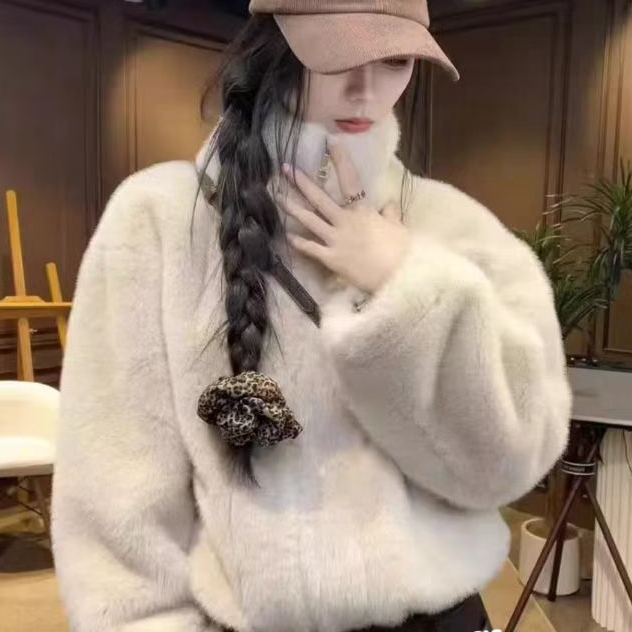 玺尚-冬上新韩国东大门2025冬季高级感仿皮草水貂绒短外套4119