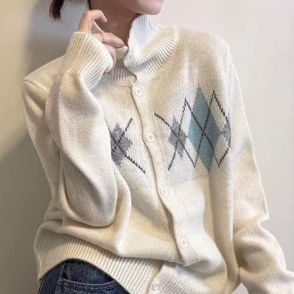 木可丽人-冬上新复古菱格纹半高领休闲保暖毛衣3286