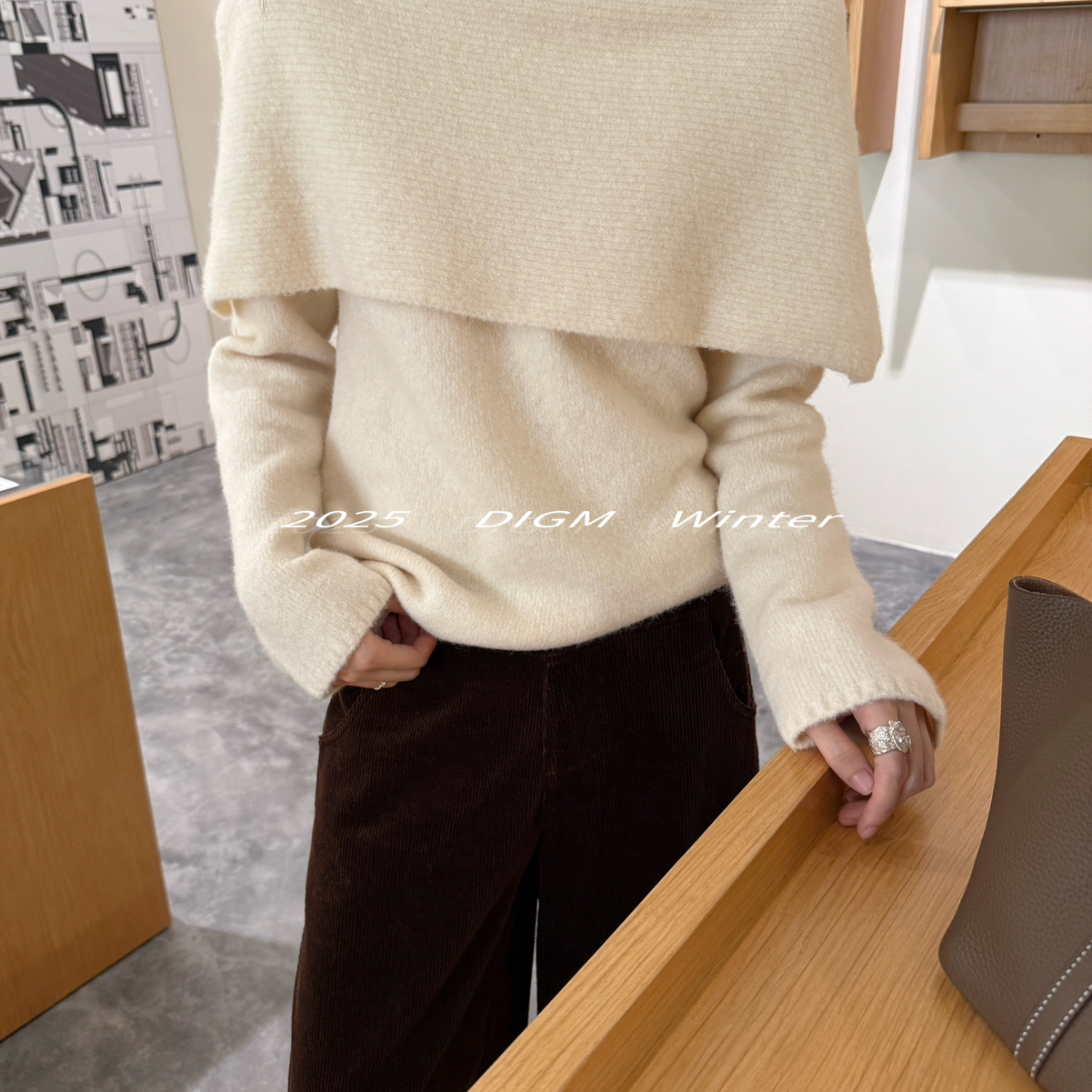 IGM-约软糯亲肤不规则假两件披肩套头保暖毛衣（含36羊毛）A31025