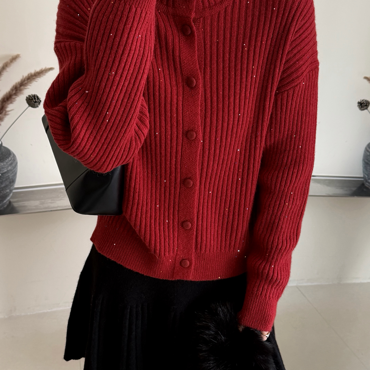 TB媞宝-48.7金丝亮片韩版立领排扣简约风毛衣(含3.2羊驼毛)75902