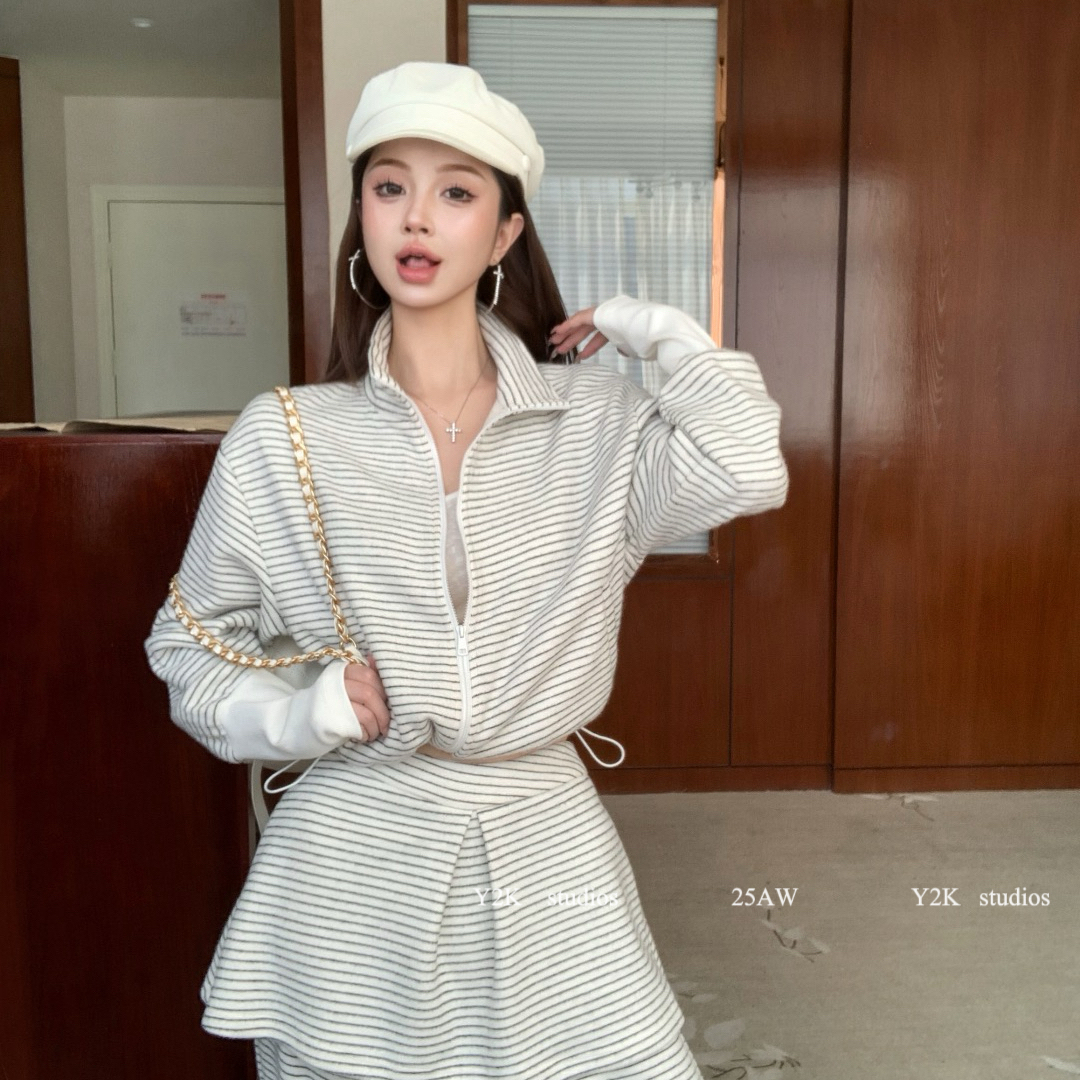 Y2K-韩系时髦立领条纹拉链卫衣外套WY6016