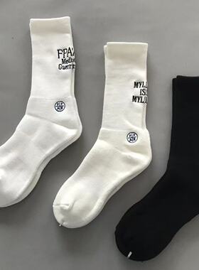 潮牌wtaps西山彻字母刺绣运动袜男女中筒纯棉加厚毛巾底篮球袜子