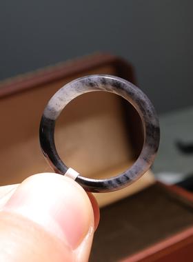 天然和田玉 14码 17.0x4.7mm点墨青花圆戒 货号NC8523 价格980