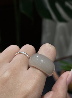 精选天然和田玉13码浓藕粉馒头戒