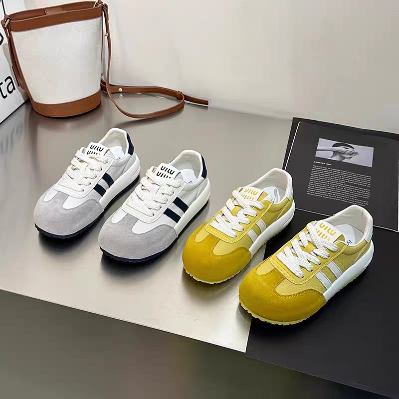 成人女鞋秋季新款真皮德训鞋女百搭休闲运动板鞋平底阿甘鞋