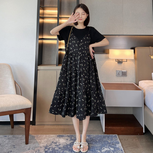 孕妇假两件连衣裙202q3夏装新款长款过膝个性辣妈洋气碎花休闲裙