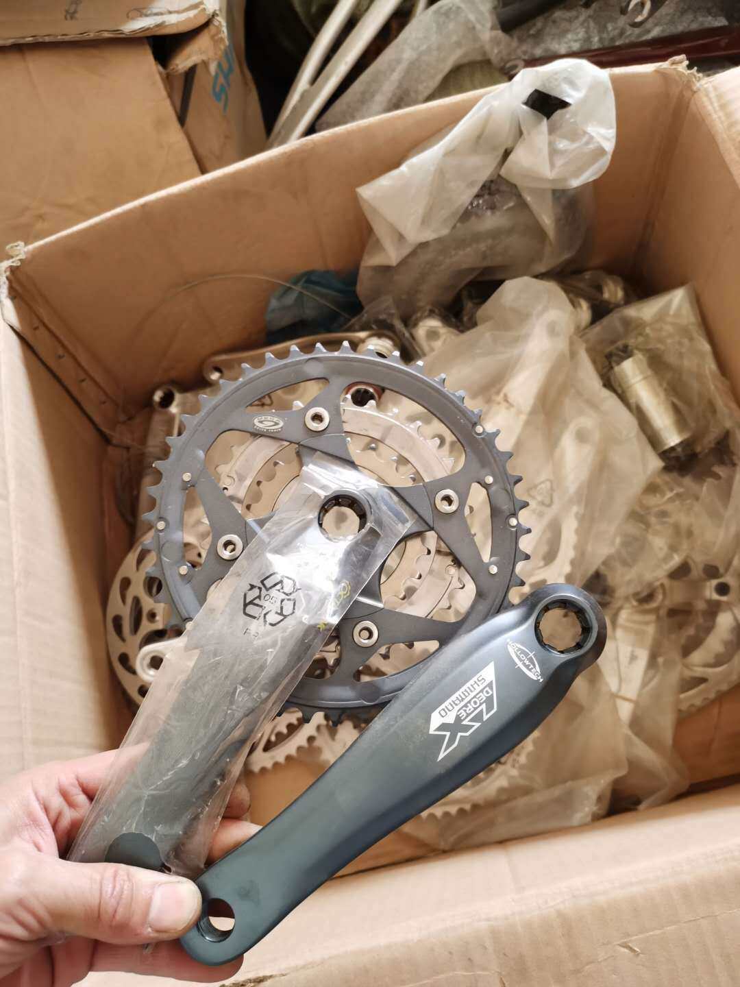 倭国原产 lx m572山地车三盘花键牙盘 9速九速44 32 22t轻微擦花