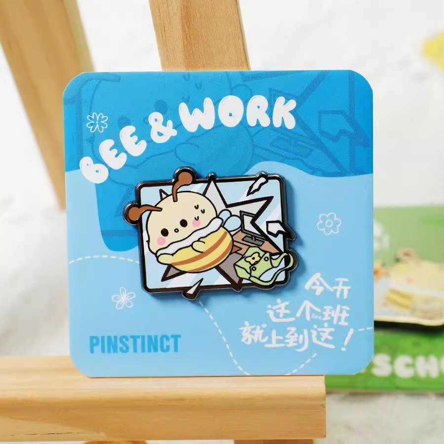 Bee小蜜蜂胸针可爱谐音金属徽章礼物别针PINSTINCT 原创设计