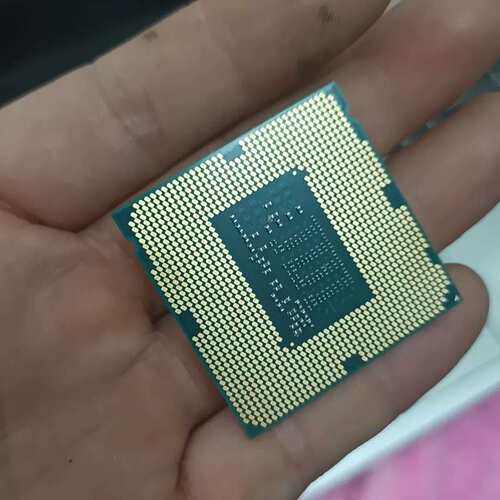 议价I 5 4590cpu成色一般功能正常。