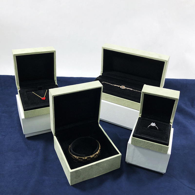 【vca同款】高档麂皮绒首饰包装盒戒指手链吊坠盒梵家无标首饰盒