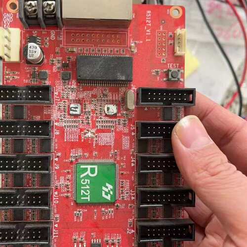 议价灰度R512T接收卡，LED显示屏专用，12口设计，接口齐全