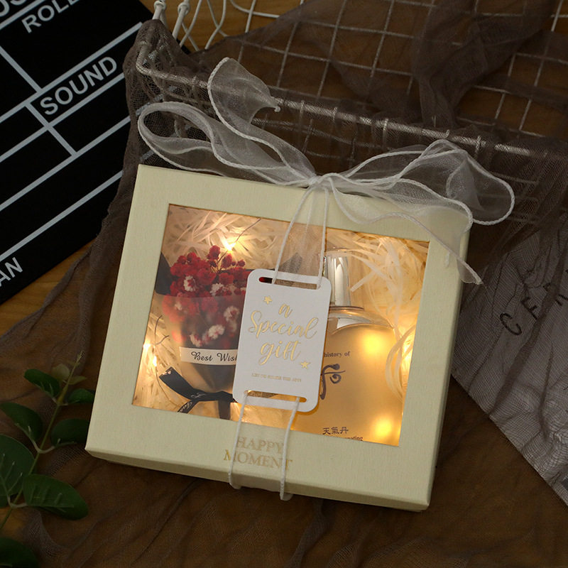 生日礼盒七夕礼物网红款惊喜盒子爆炸礼物盒道具创意六一儿童节