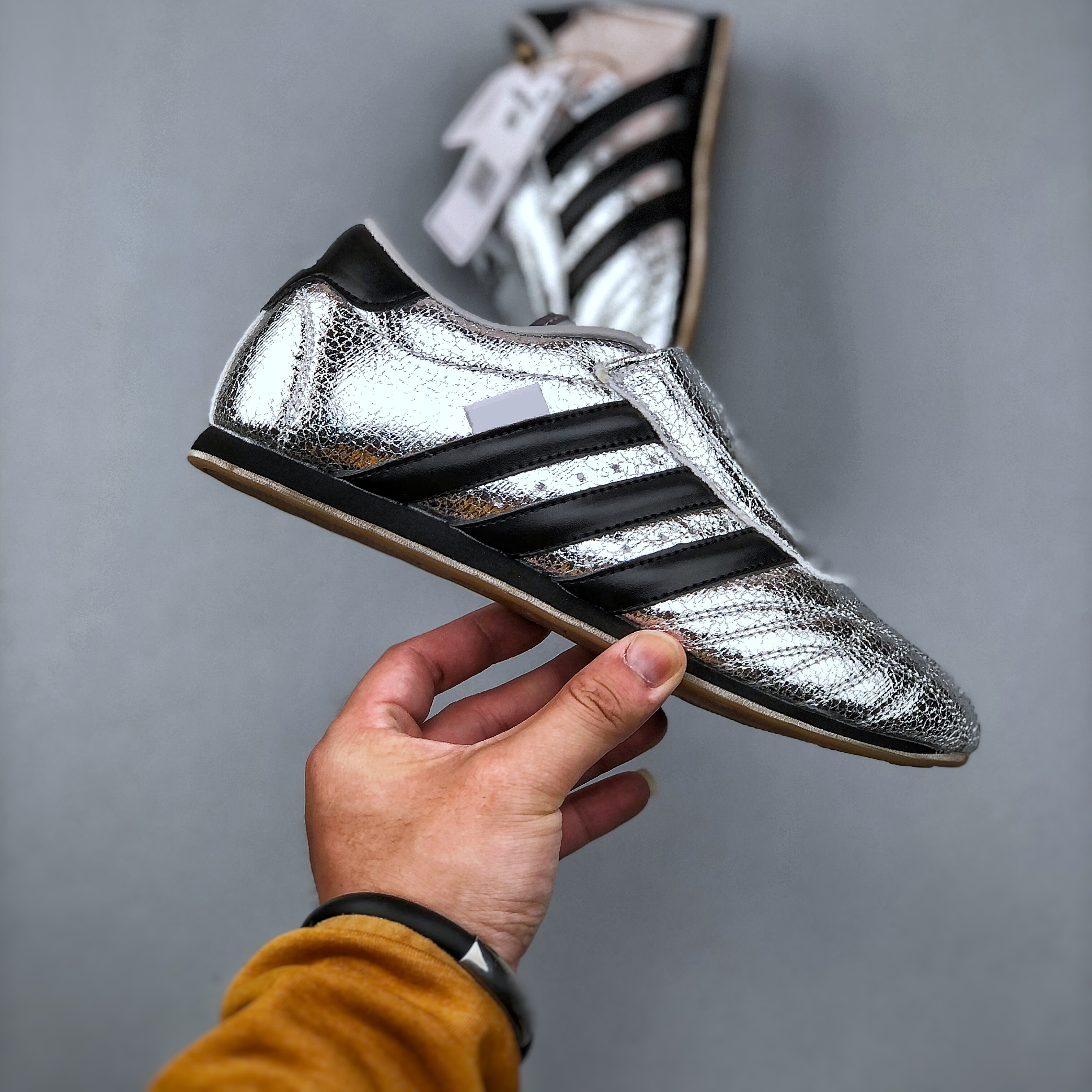 超火ins赛车网红德训鞋女款薄底镜面舒适百搭巨美配裙子运动板鞋