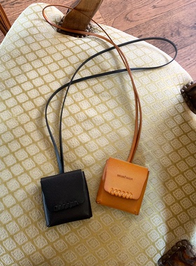 SecondMoon牛皮手工编织植鞣皮挂脖钥匙包简约配饰项链包