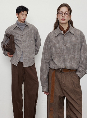 日系复古渐变色纽扣长袖格纹衬衫设计感大地色系泡泡肌理翻领上衣