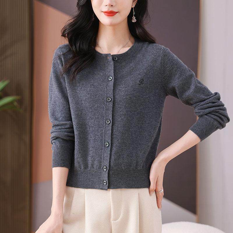 时尚朗姿2025秋冬新款圆领刺绣软糯短款纯羊毛针织开衫毛衣外套女,女装/女士精品,毛衣,淘宝优惠券,粉丝福利购,淘宝优惠卷