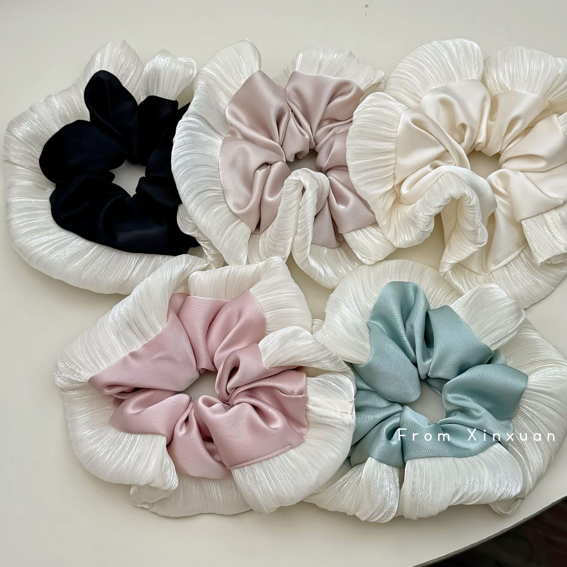 法式优雅荷叶边大肠圈高级感新款缎面木耳边大肠发圈布艺头花发饰