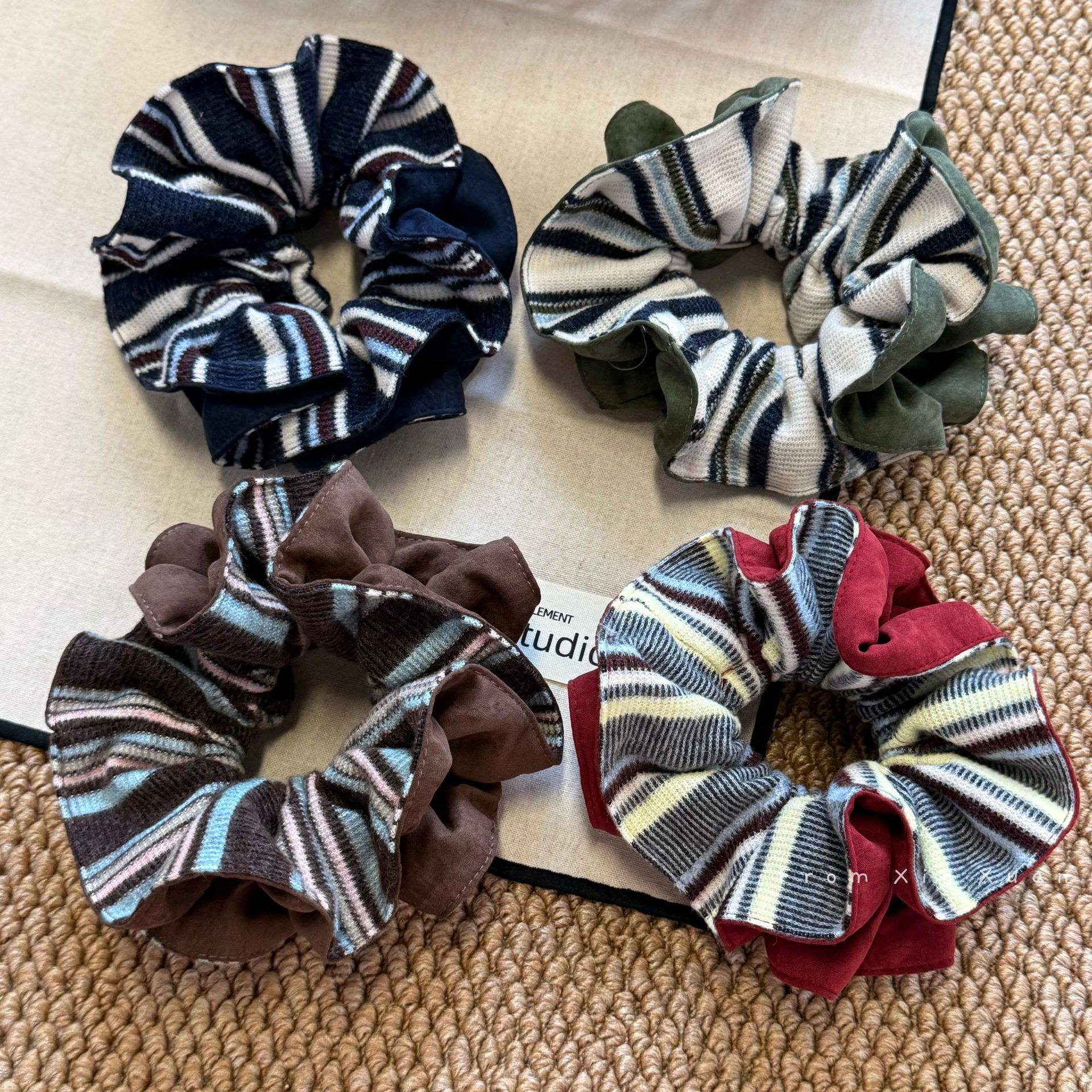 秋冬慵懒风彩色条纹针织收腰大肠发圈高级感拼色气质百搭发绳新款,饰品/流行首饰/时尚饰品新,发饰,淘宝优惠券,粉丝福利购,淘宝优惠卷