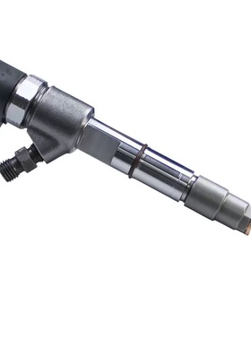 全柴4C6共轨拖拉机,收割机专用,博士喷油器0445110903