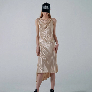 SCULPTOR亮面绸缎丝质慵懒性感修身 吊带连衣裙女