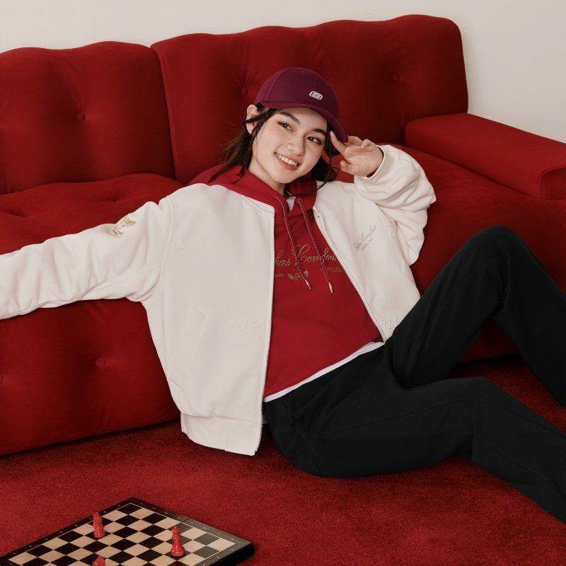 Skechers斯凯奇女士新年潮流复古亲肤透气运动棒球服外套L126W009