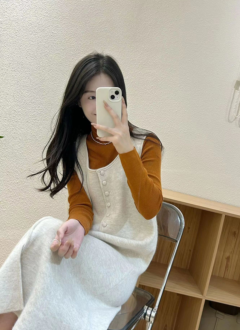 韩系轻熟温柔风小个子穿搭套装裙女秋季新款针织背心裙叠穿打底衫