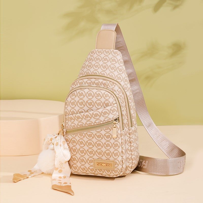 胸包女新款时尚百搭韩版斜挎包休闲单肩包旅游小背包女士胸前包,箱包皮具/热销女包/男包,胸包,淘宝优惠券,粉丝福利购,淘宝优惠卷