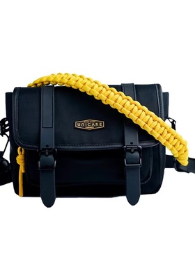 国内山姆代购 UNICARE 经典复古邮差包  斜挎/单肩/手提