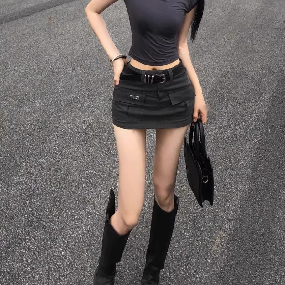 辣妹修身款低腰显瘦包臀半身裙女