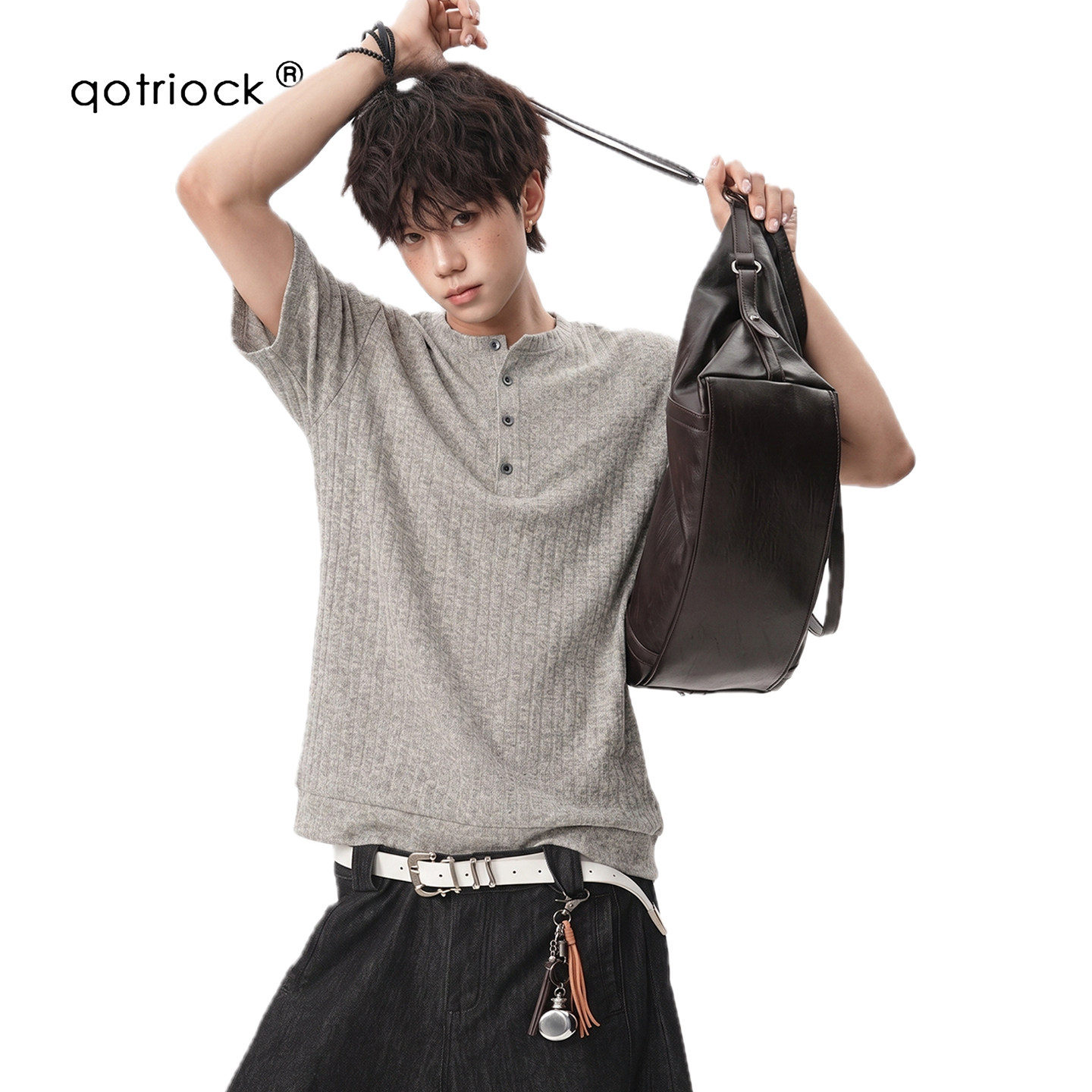 QOTRIOCK老钱风坑条针织poloT恤图片