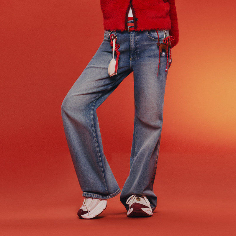 Adidas欧阳娜娜同款阿迪达斯新年款牛仔裤春女水洗微喇叭裤KT3173