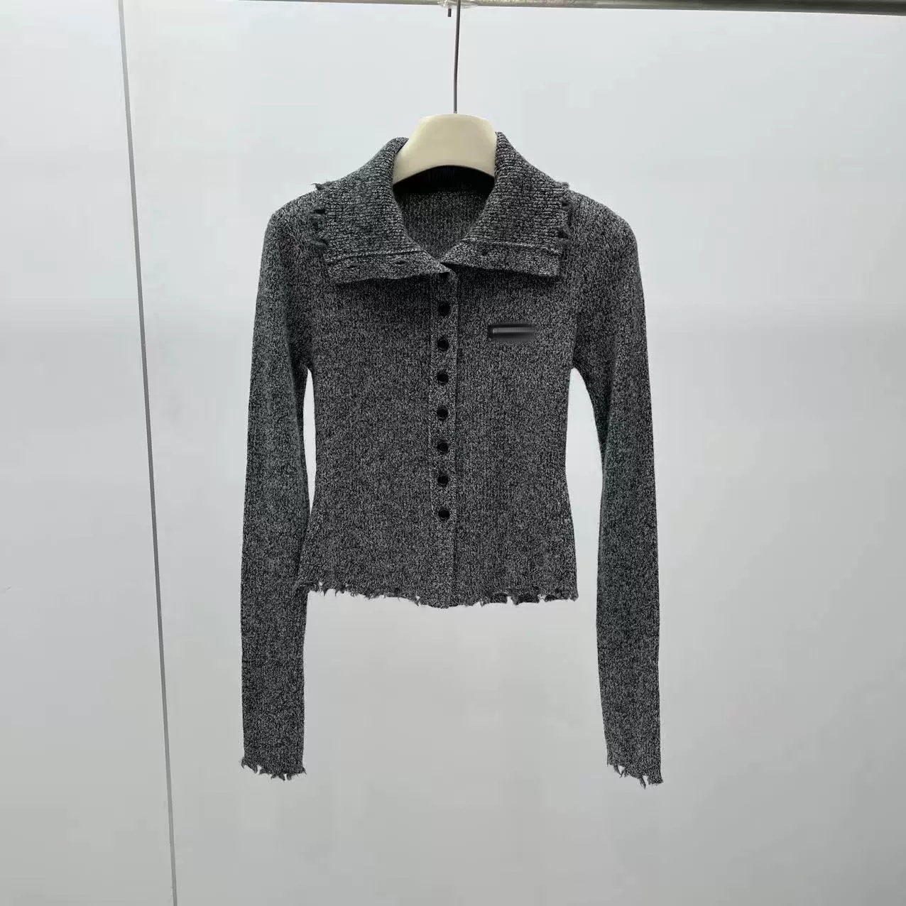 新款简约翻领羊毛衫针织开衫女