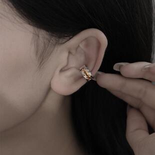 耳夹女潮简约百搭小众设计金银双色耳骨夹女生镂空岩溶不规则耳饰