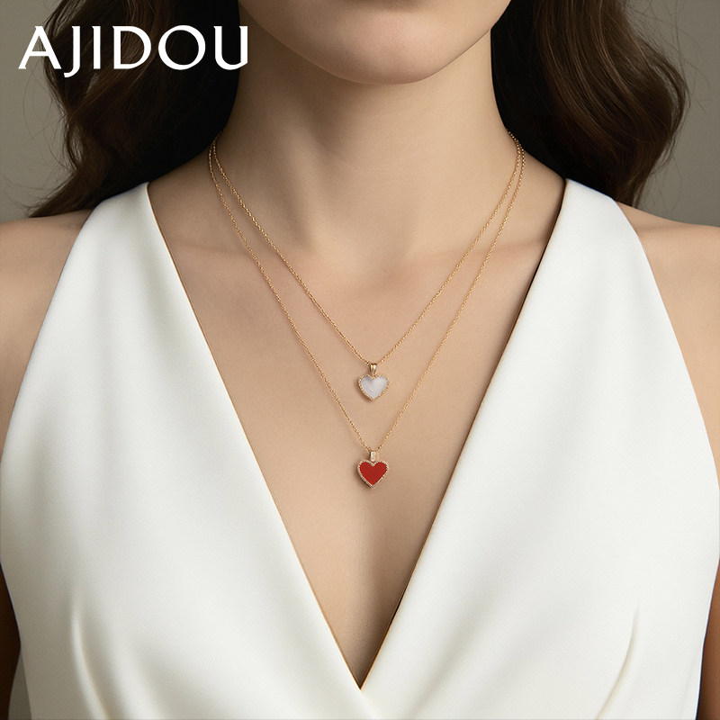 阿吉豆AJIDOU项链毛衣链女首饰吊坠气质设计师饰品红色爱心锁骨链