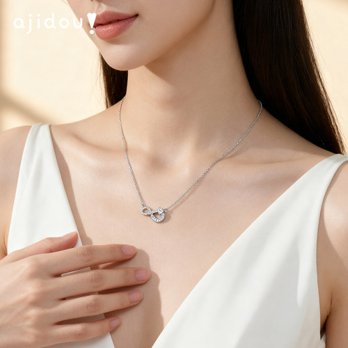 阿吉豆项链女款银色莫比乌斯吊坠轻奢配饰官方旗舰颈链小众锁骨链