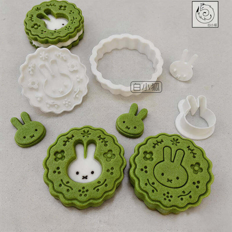 白小狐可爱小兔子花环饼干模具镂空卡通造型烘焙工具手工DIY制作