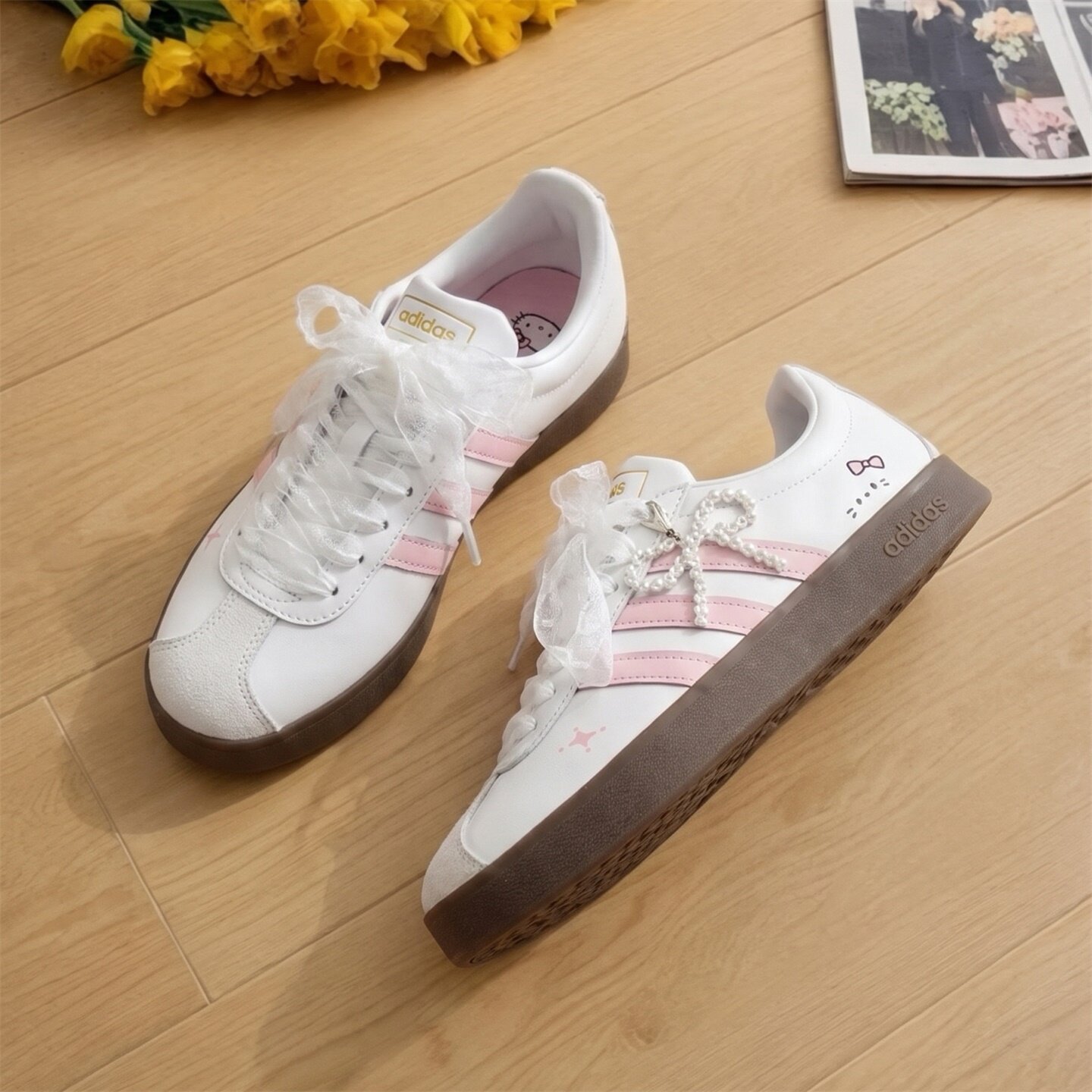 【球鞋定制】Adidas阿迪达斯 VL COURT 珠纱甜喵 男女款低帮板鞋