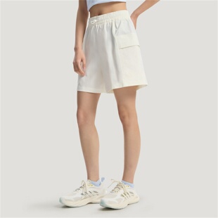 Adidas阿迪达斯女款裤子2026夏季新款舒适宽松运动休闲短裤KS5373