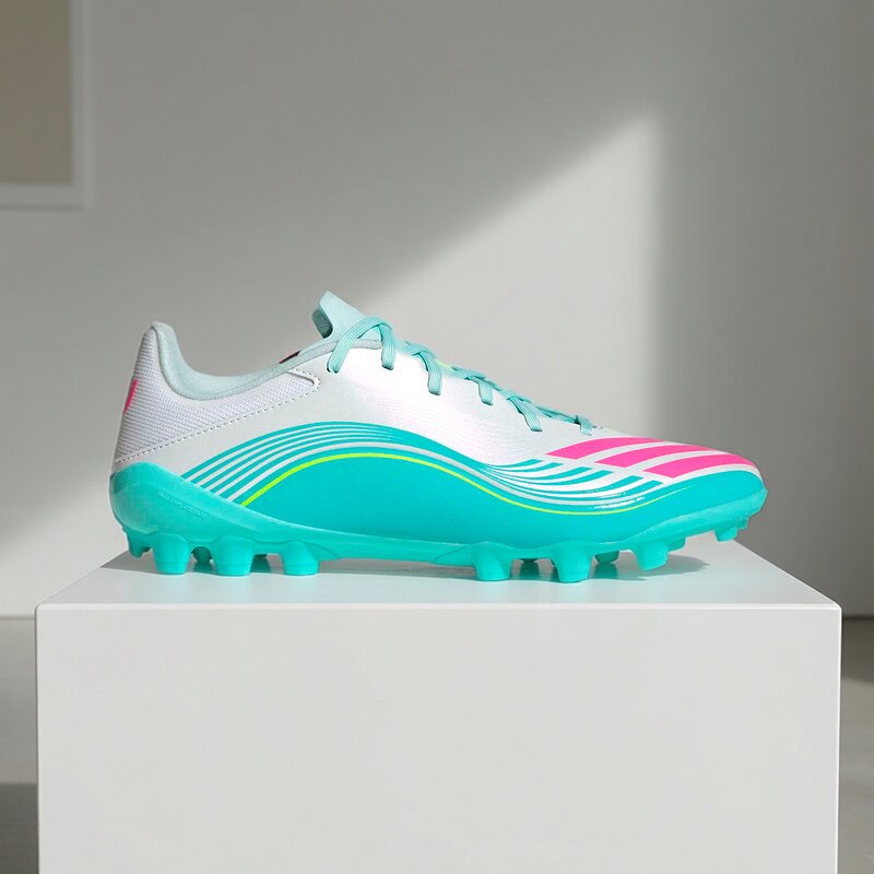 Adidas阿迪达斯男款鞋子2026春季新款AG钉鞋实战训练足球鞋JQ0940