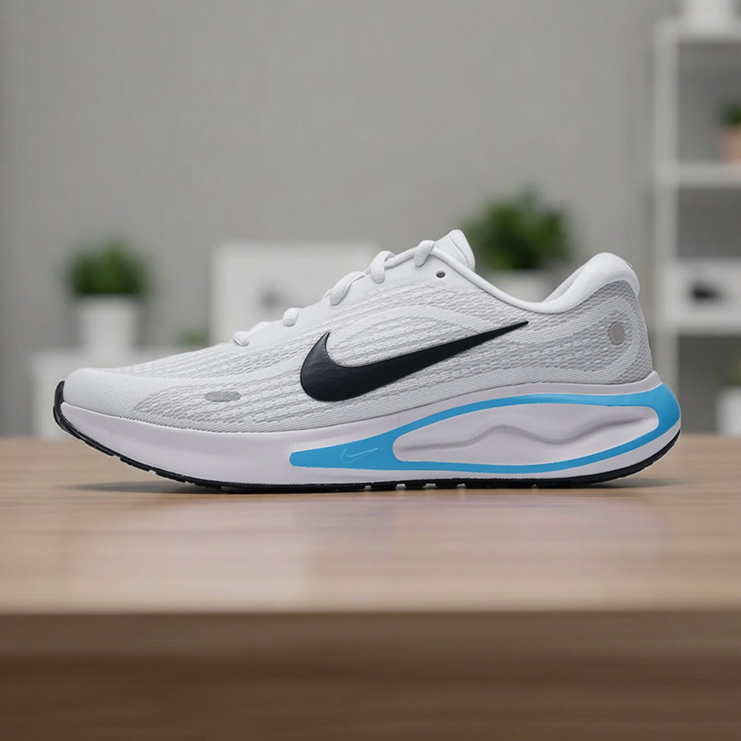 Nike耐克男款鞋子2026秋季新款Journey Run透气跑步鞋FN0228-112