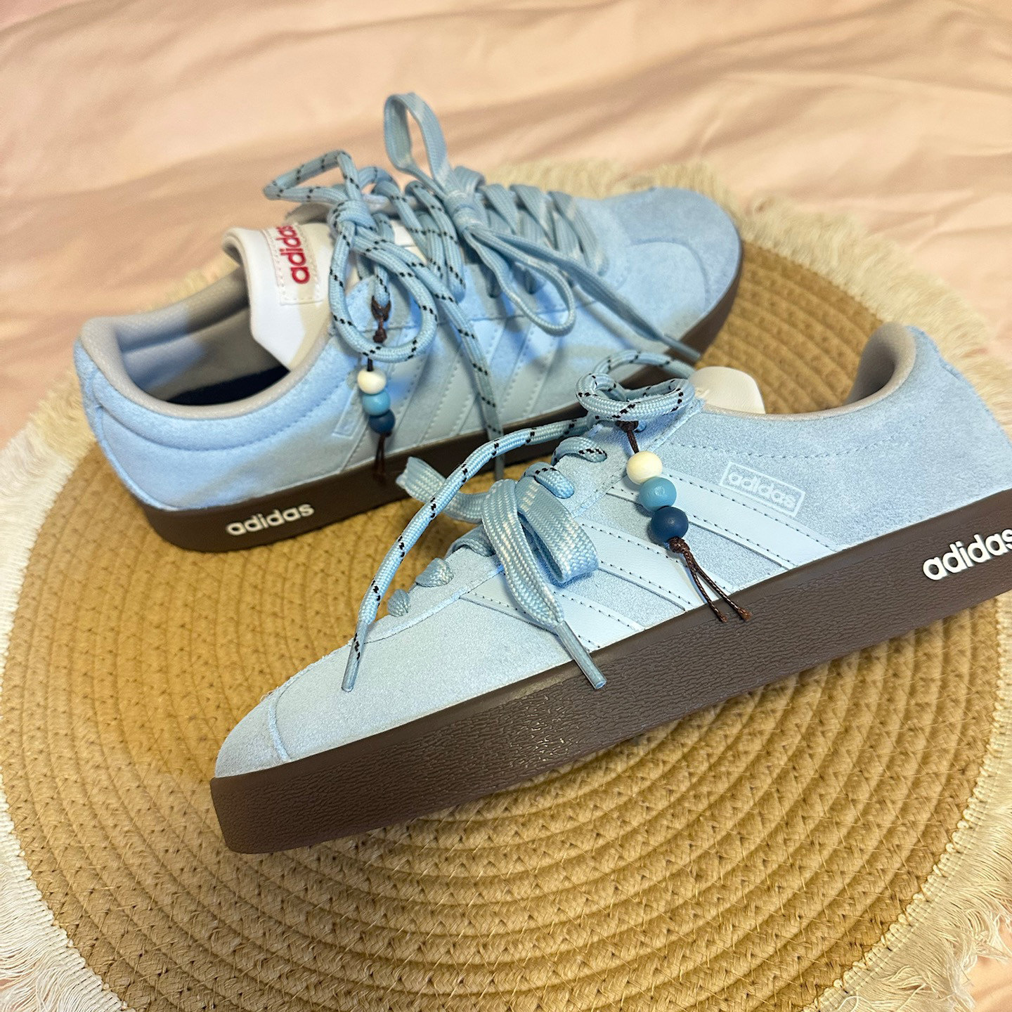 【球鞋定制】Adidas阿迪达斯男女鞋子 浅海贝珠 休闲百搭低帮板鞋