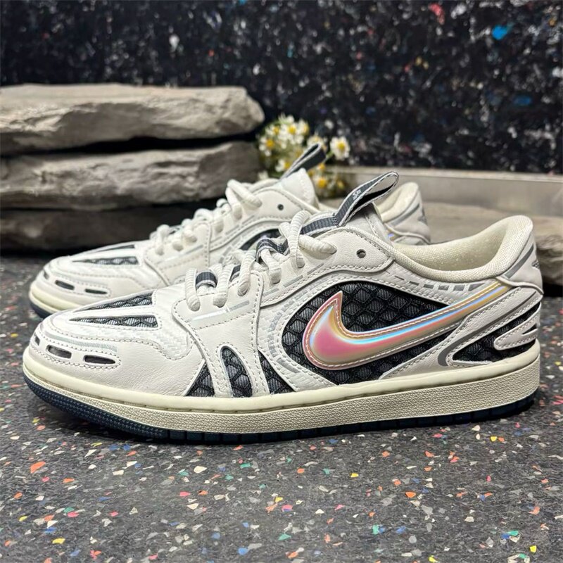 Nike耐克女款鞋子2026春季新款AIR JORDAN低帮休闲板鞋HQ2186-100