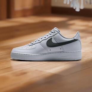 Nike耐克男鞋子2026夏季新款空军一号舒适低帮耐磨板鞋IR0952-002