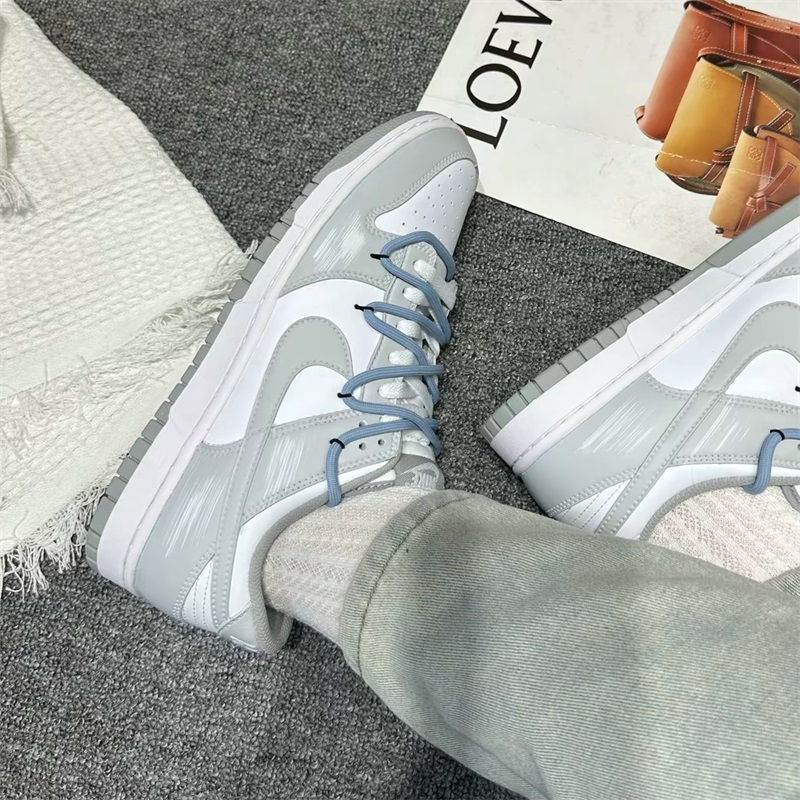 【球鞋定制】耐克Nike DUNK 简约白灰蓝 男女款潮流休闲低帮板鞋