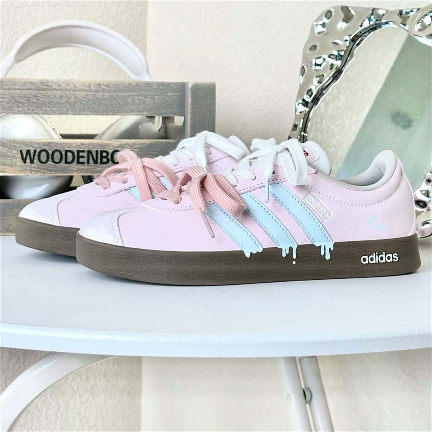 【球鞋定制】Adidas阿迪达斯男女鞋子 春水梨花 潮流百搭低帮板鞋