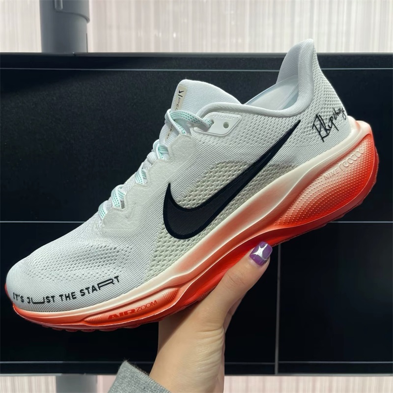 Nike耐克男鞋子2024冬季新款抗冲击舒适软弹透气跑步鞋HJ7037-100