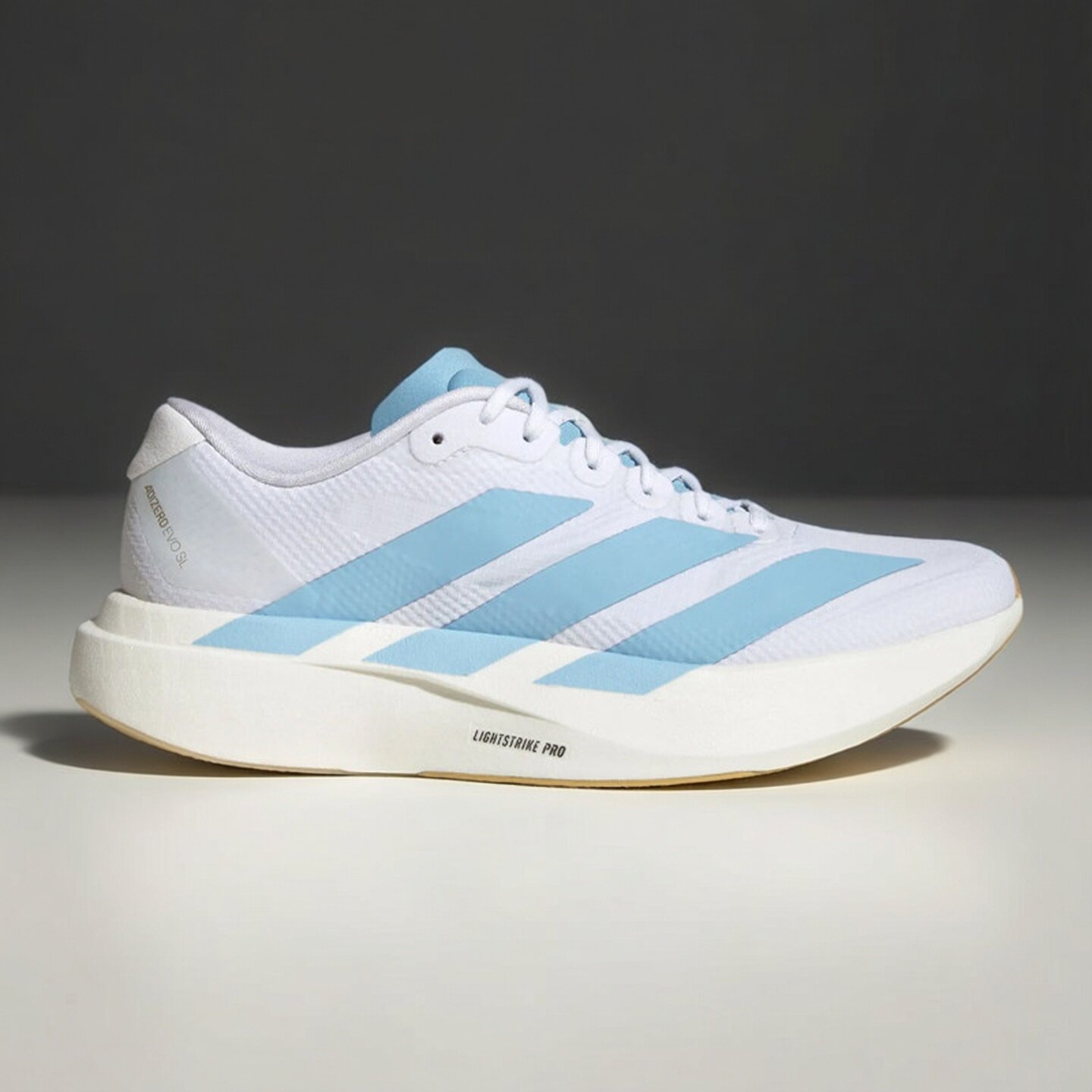 Adidas阿迪达斯男女款鞋子2026夏季新款运动休闲透气跑步鞋JQ4526