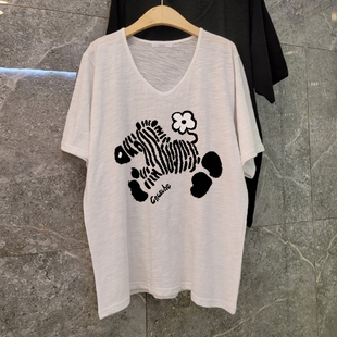 爆款 女胖mm宽松卡通印花白色上衣女2026新款 夏 大码 竹节棉v领短袖