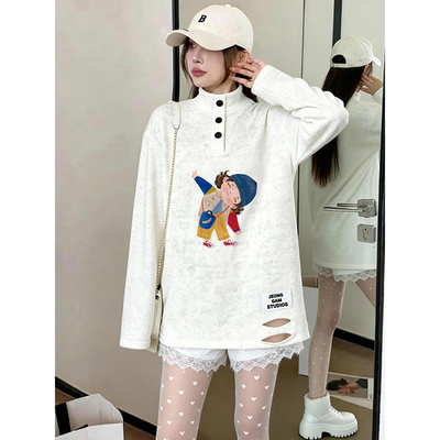 配鲨鱼裤的遮屁股独特漂亮上衣女